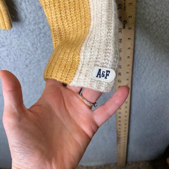 Abercrombie & Fitch womens yellow mock neck sweater stretch tight knit simple - Picture 2 of 9